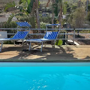 Costanza Villa